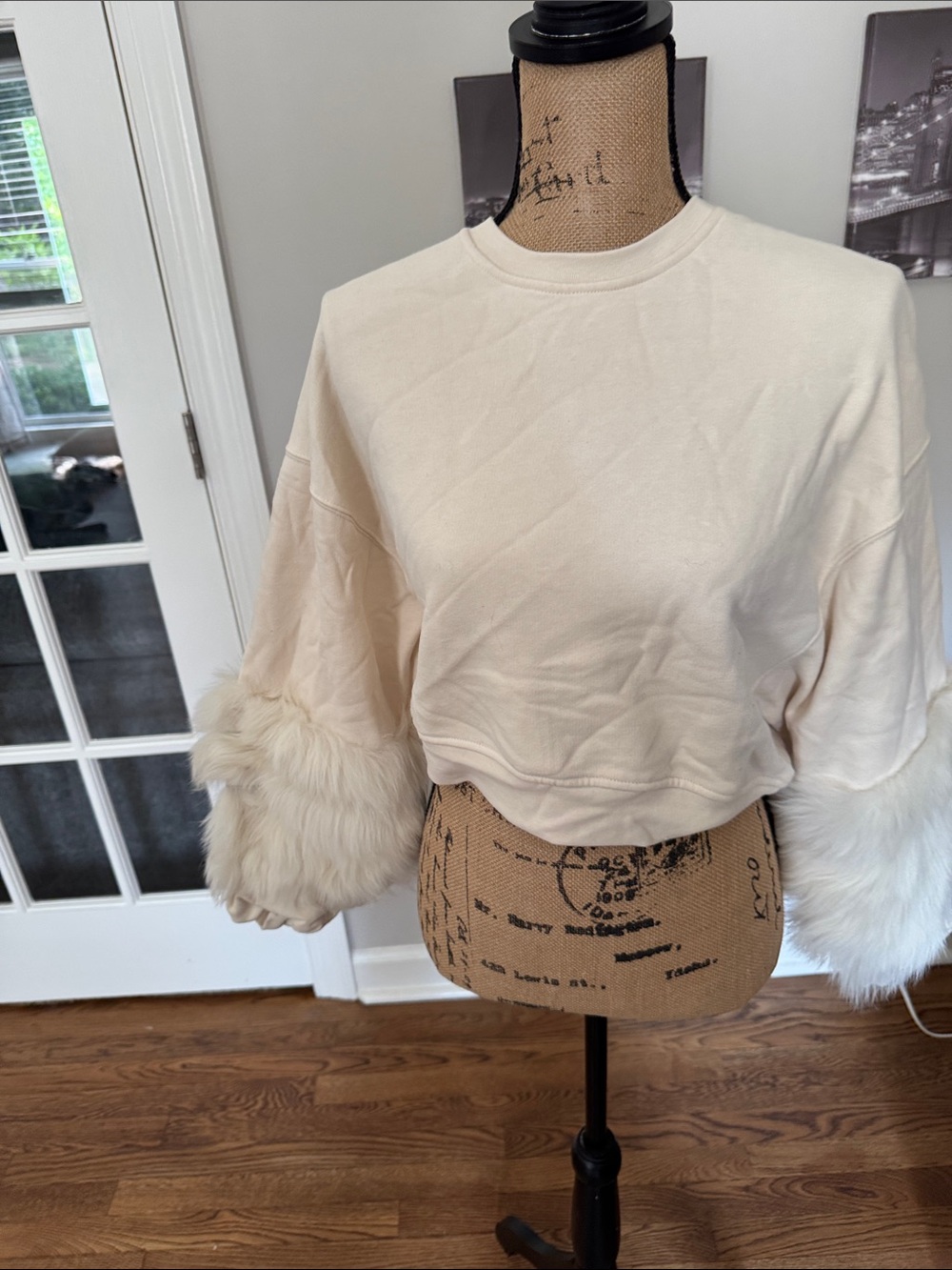 Cropped Cream Sweatshirt with Faux-Fur Cuff Detail